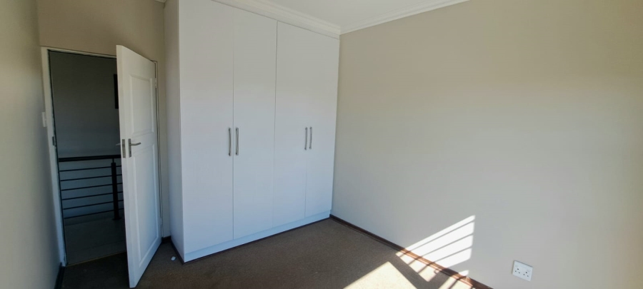 3 Bedroom Property for Sale in Wild Olive Estate Free State